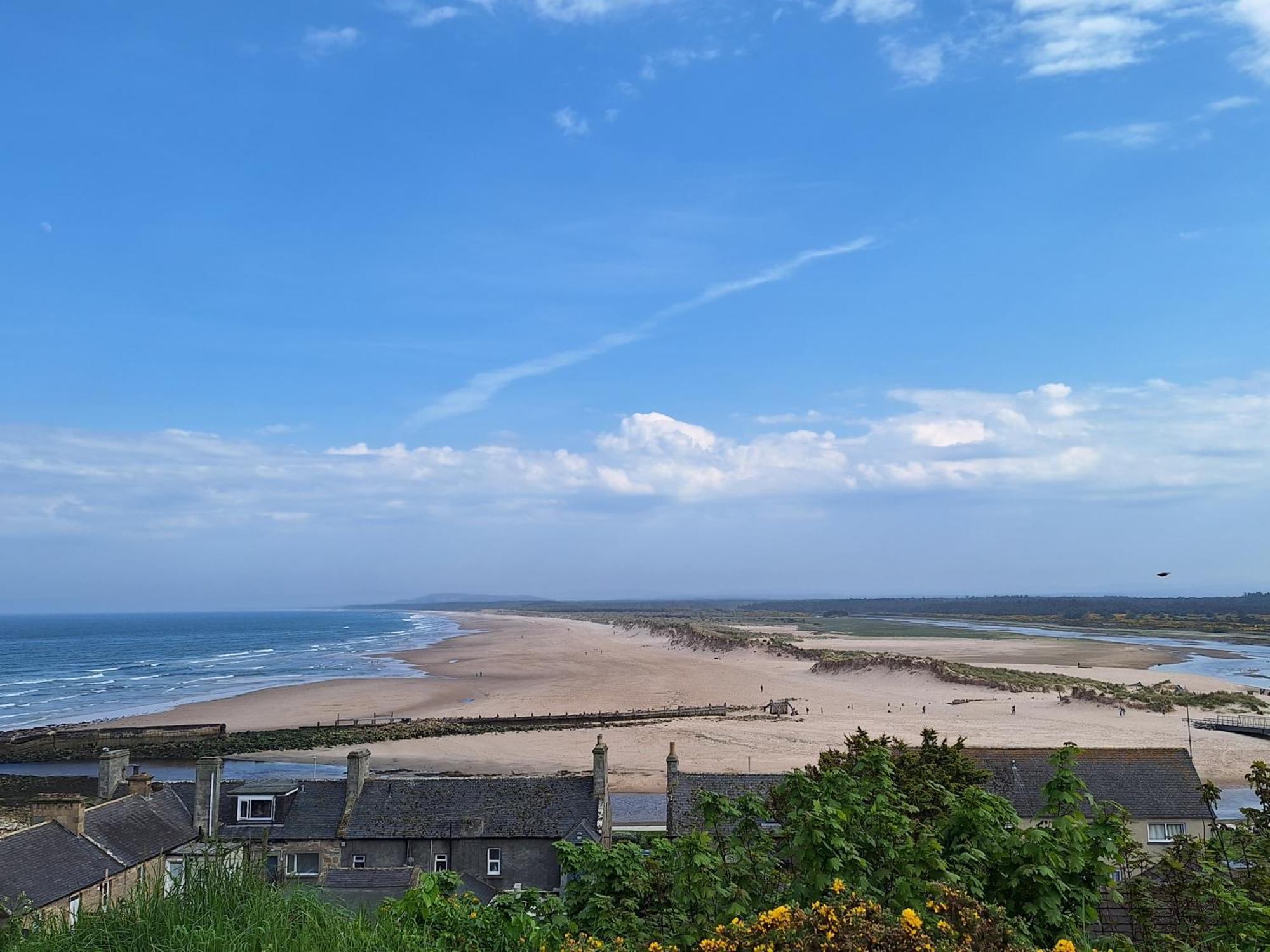 1 Fulmar Road**Next To West Beach And Golf Course Lossiemouth Exterior foto